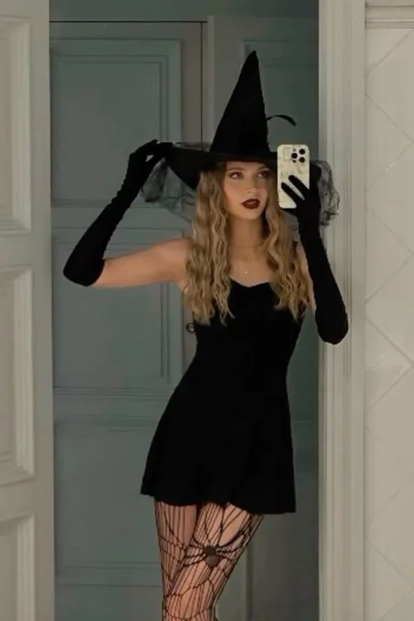 Modern Witch Costume Halloween Costumes for College Girls