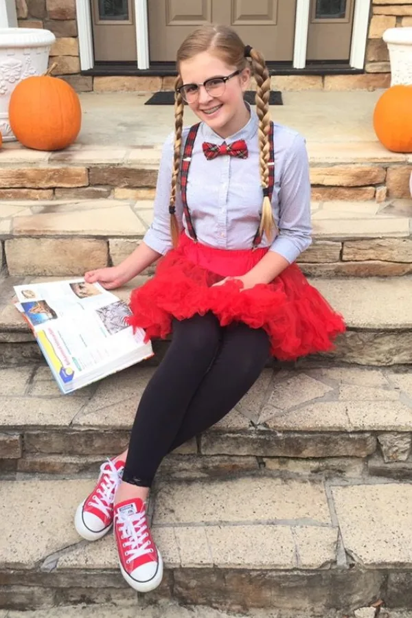 Nerd or Bookworm Halloween Costumes for College Girls