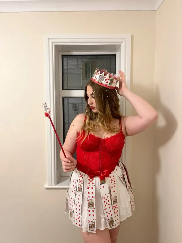 Queen of Hearts girl Halloween Costumes