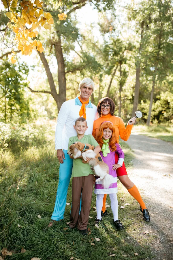 Scooby-Doo Mystery Gang Family Halloween Costumes