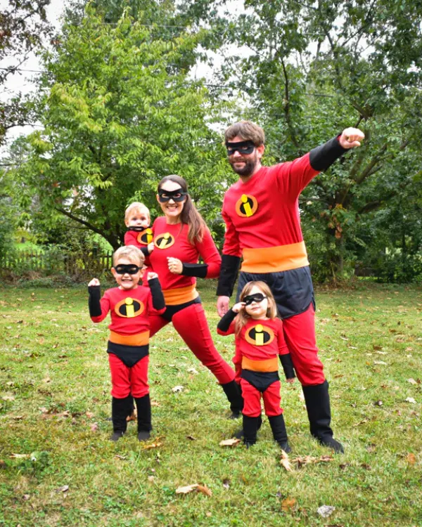 The Incredibles Family Halloween Costumes