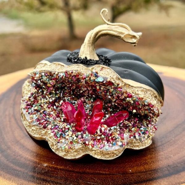 Halloween Geode Pumpkin