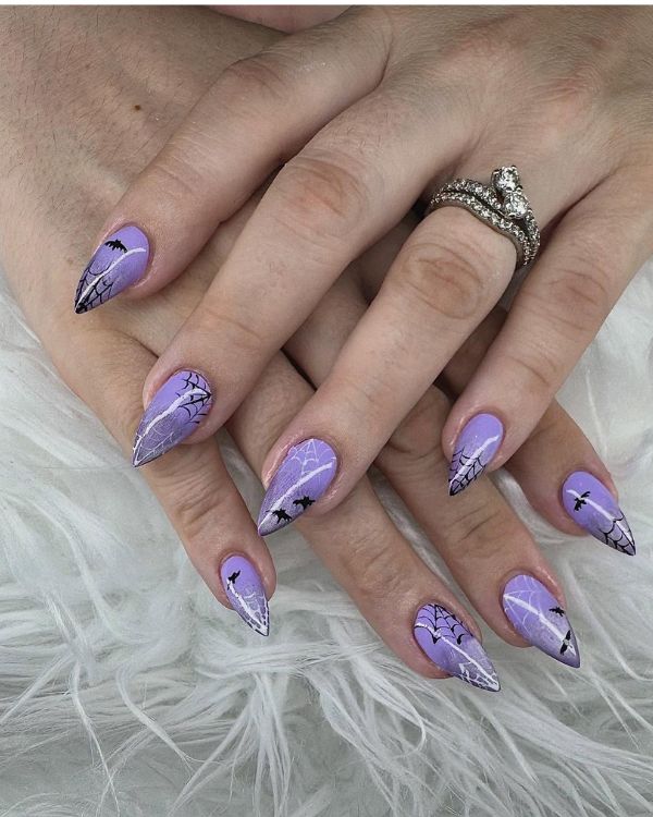 short Halloween Spiderweb Nail Design