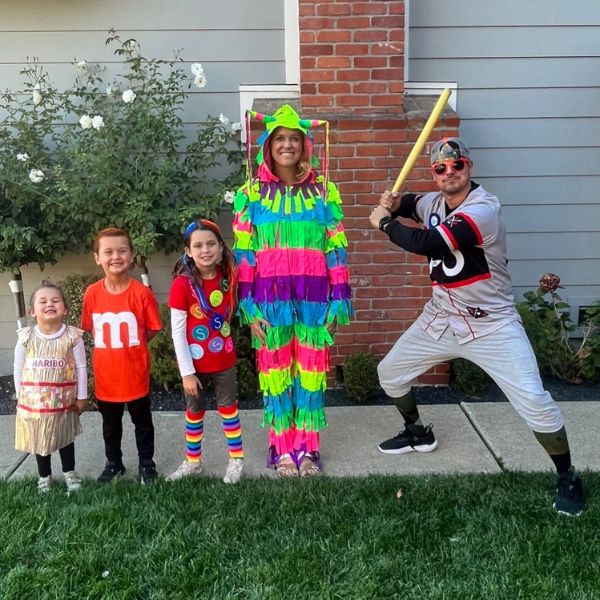 creative family costume ideas for toddler and teen